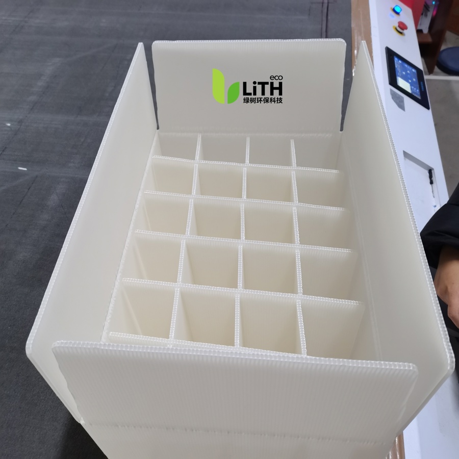 Wine Storage Box with Liner